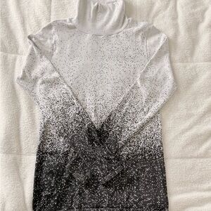Athleta Flurry Black and White Speckled Turtle Neck